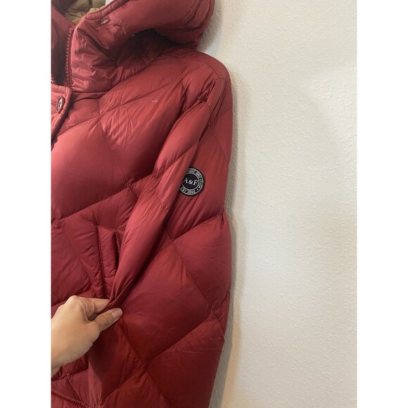 Abercrombie Fitch Down Quilted Jacket Medium Burgundy Womens Hooded Long Button - Picture 7 of 16